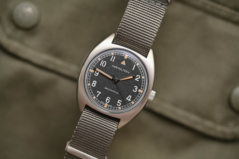 Hamilton Khaki Pilot Pioneer Mechanical - Reedition hamilton W10