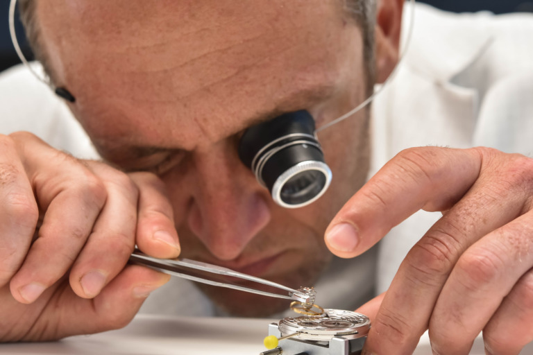 Watchmaker for a day at the Watch Academy by Cimier